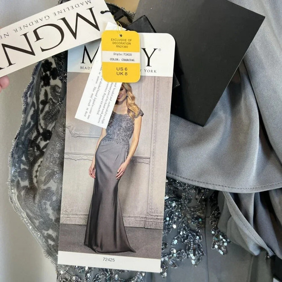 NWT MGNY Gray Silver Sequined Formal Gown $510 - Picture 12 of 15